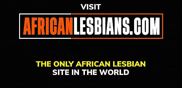  Amateur African Lesbian Couple Fingering and Licking each other in a Bath